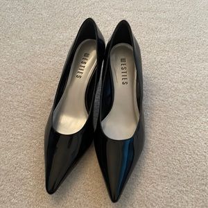 Brand New! Black heels